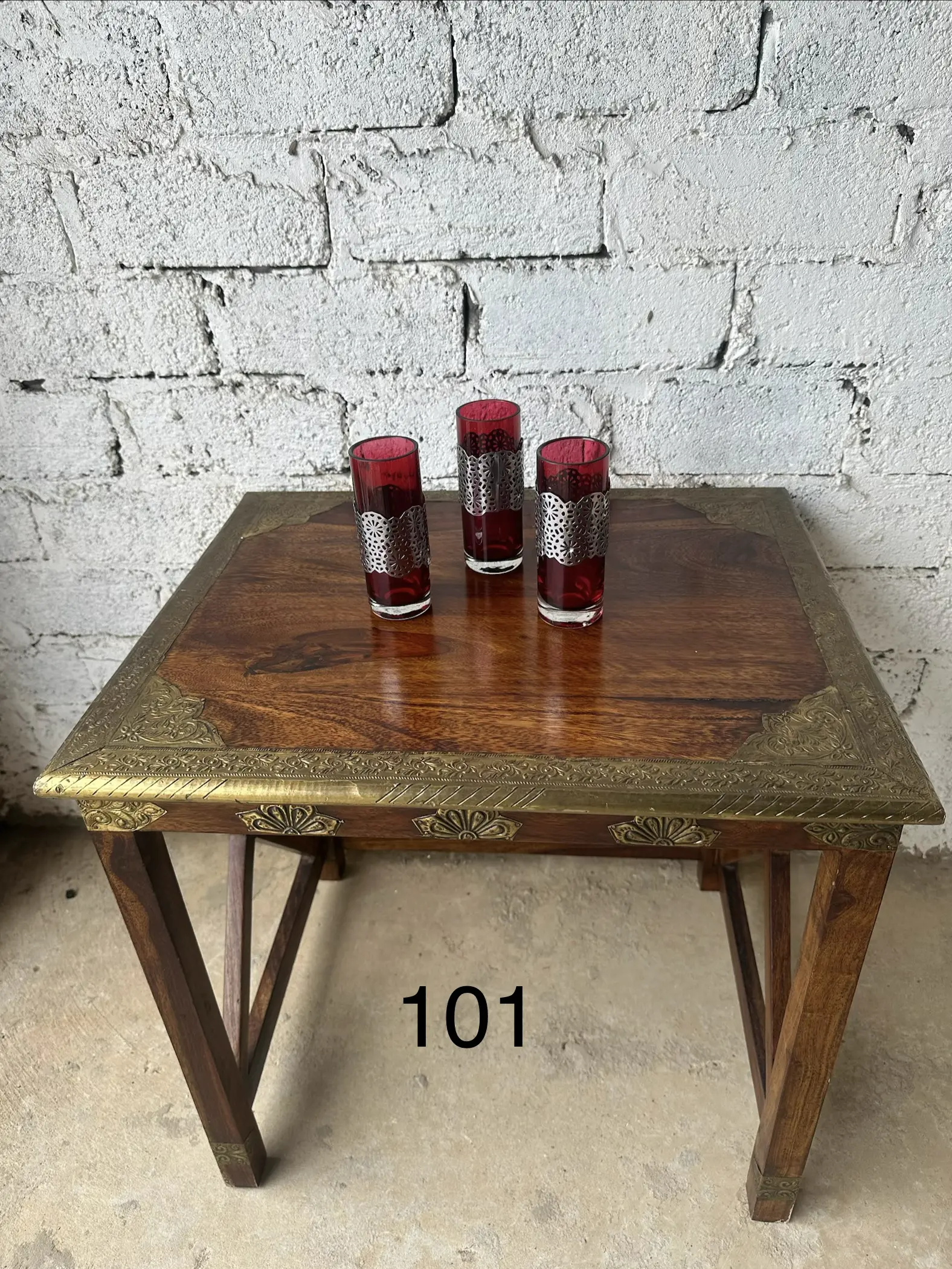 Red & Silver Serviette Holder Set